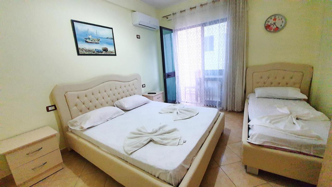 Vila Vera Durres Exterior photo